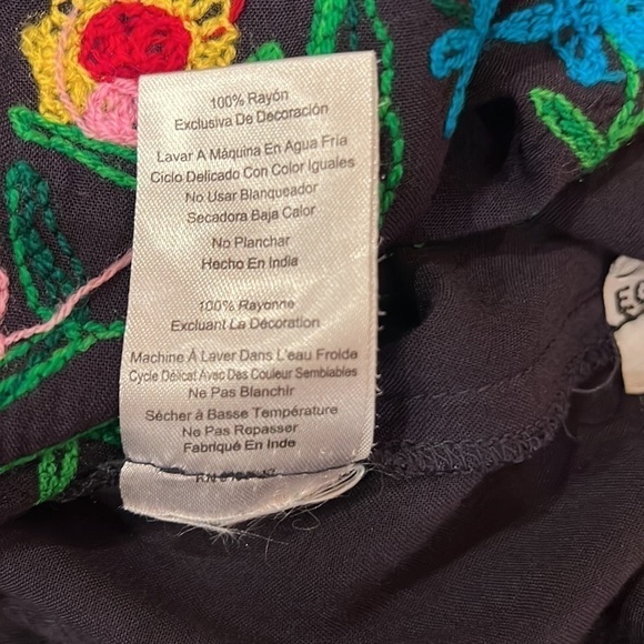 Riviera Sun Rayon Crepe Short Black Dress with Multicolored Embroidery No Size - Picture 7 of 7